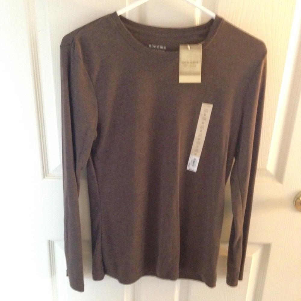 NEW!  Soft brown long sleeve tee / Size M